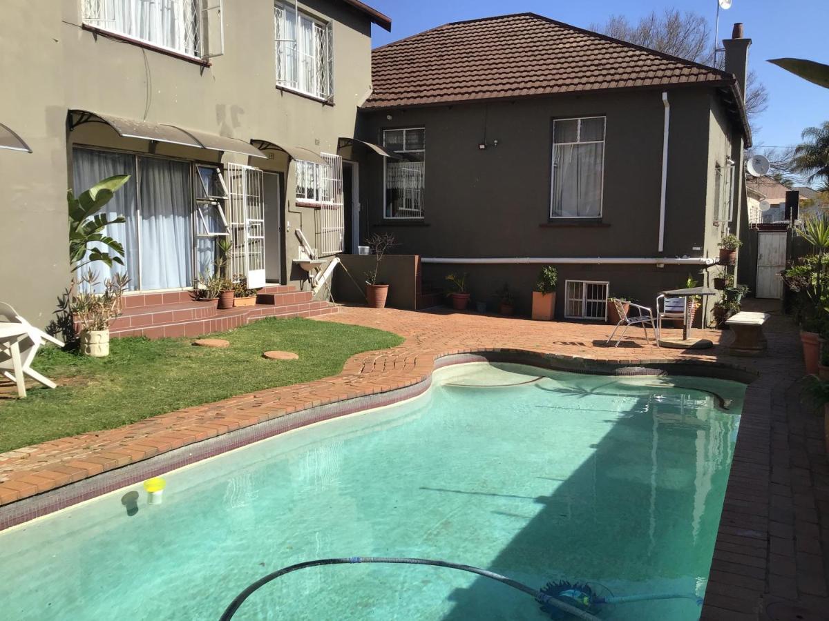 Marathon Lodge Johannesburg Kültér fotó