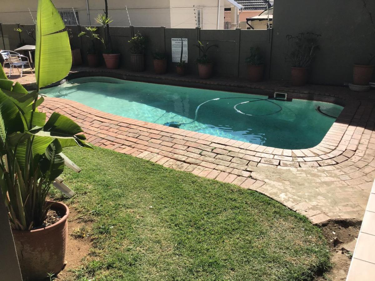 Marathon Lodge Johannesburg Kültér fotó